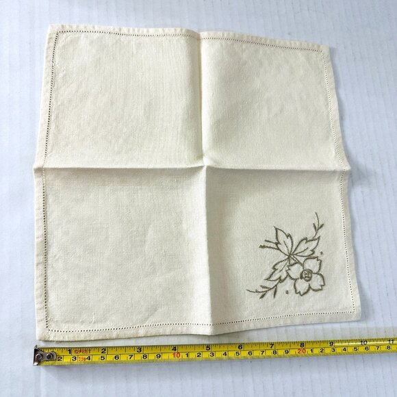 VTG 1940s Embroidered Linen Cloth Napkins (3) Handmade Floral Ivory Granny Core - Picture 10 of 11